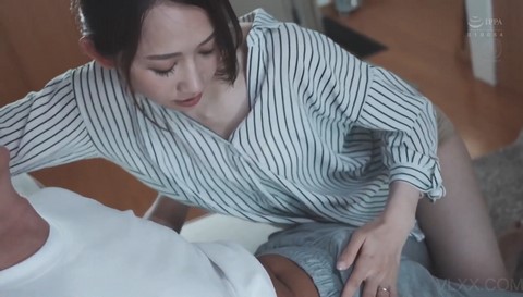 Phang cô bạn bú hồng quá là sướng Kana Mito